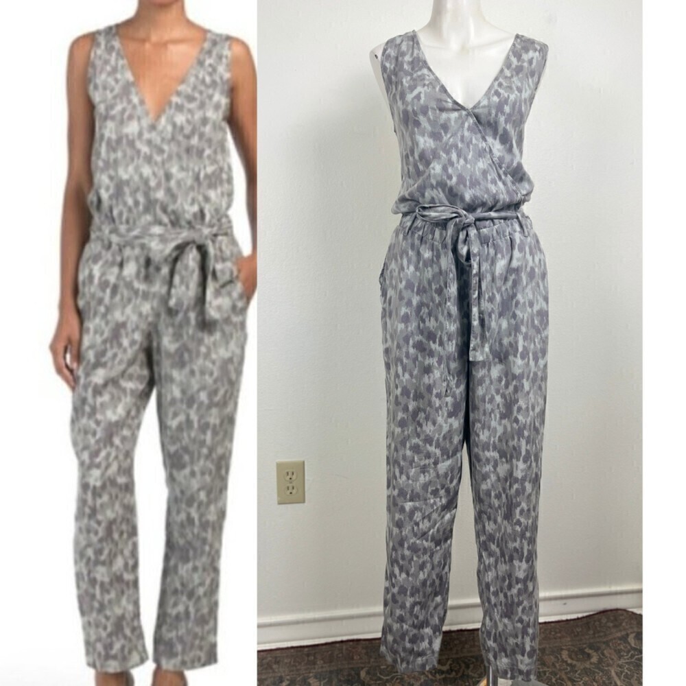 Cloth & Stone Leopard Size L Tencel Animal Watercolor Gray Sleeveless Jumpsuit